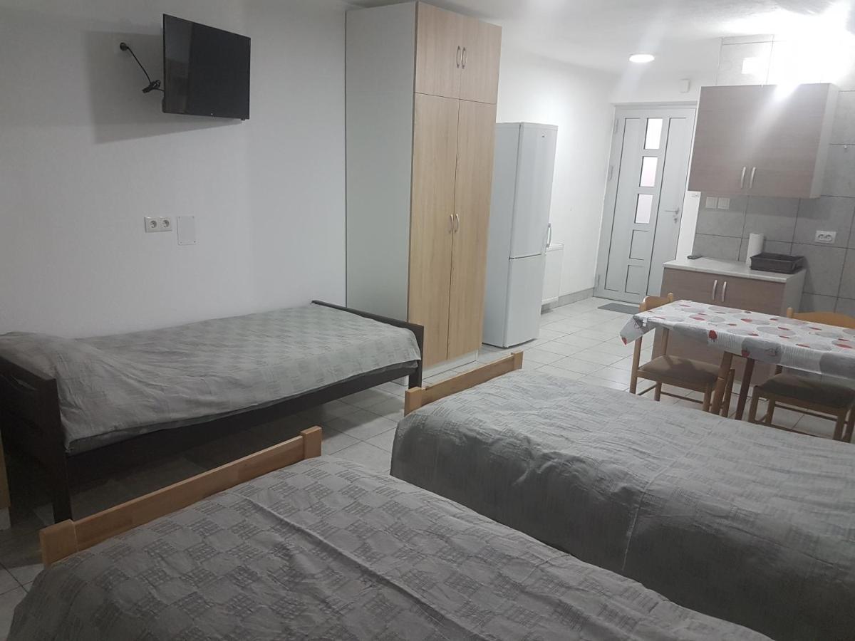 Dass Apartmani バニャ・ルカ エクステリア 写真