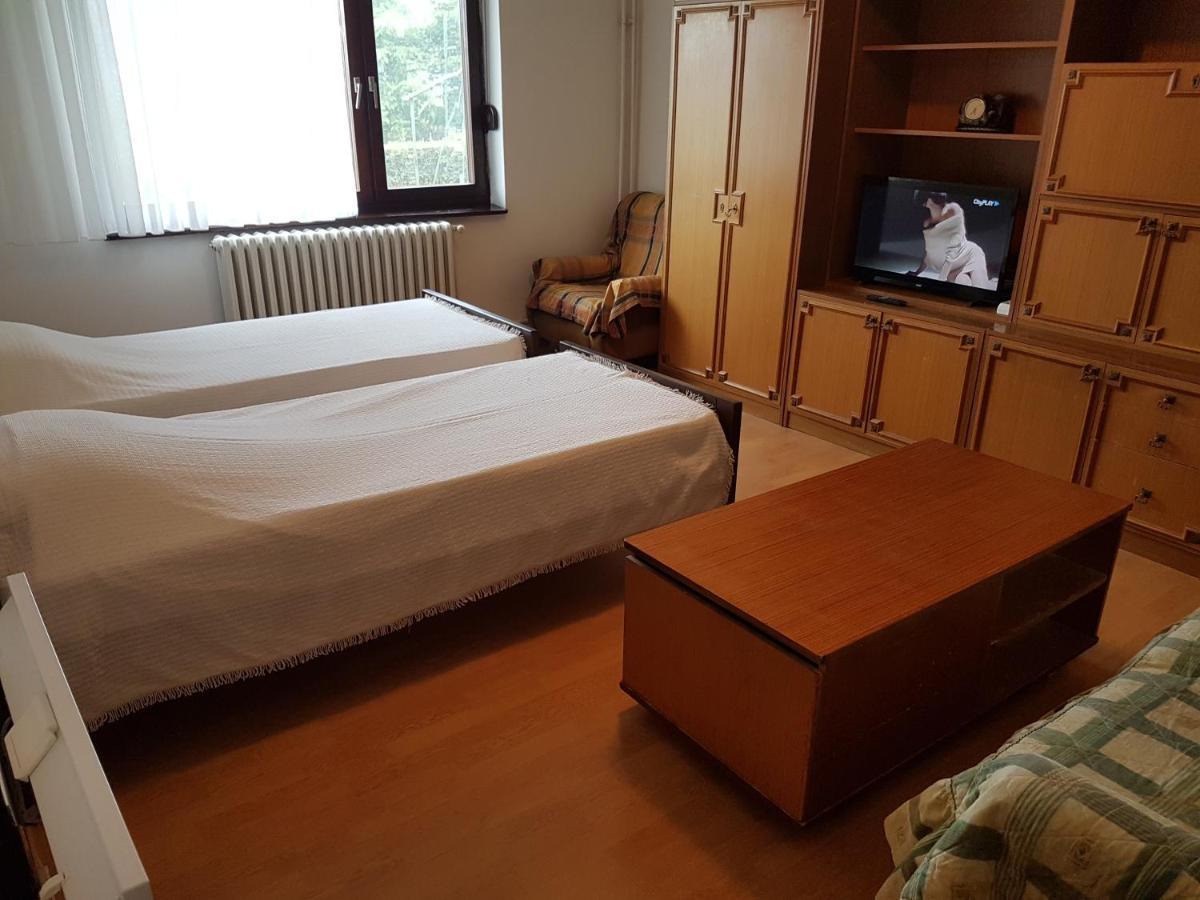 Dass Apartmani バニャ・ルカ エクステリア 写真